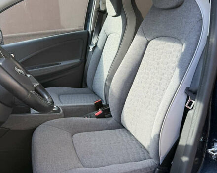 Рено Зое 2020 в Львове на Automoto.ua Серый Рено Зое, объемом двигателя 0 л и пробегом 60 тыс. км за 13550 $, фото 13 на Automoto.ua