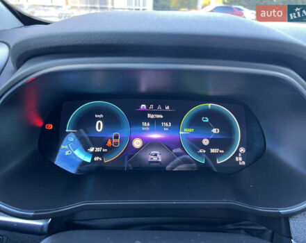 Сірий Рено Зое, об'ємом двигуна 0 л та пробігом 4 тис. км за 12900 $, фото 25 на Automoto.ua