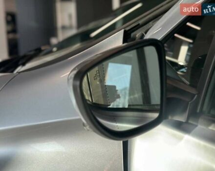 Серый Рено Зое, объемом двигателя 0 л и пробегом 124 тыс. км за 11200 $, фото 15 на Automoto.ua