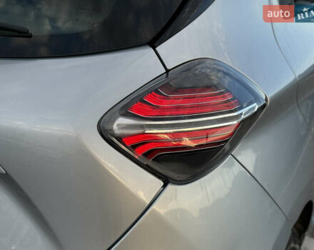 Сірий Рено Зое, об'ємом двигуна 0 л та пробігом 77 тис. км за 13350 $, фото 16 на Automoto.ua