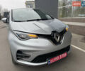Серый Рено Зое, объемом двигателя 0 л и пробегом 4 тыс. км за 13700 $, фото 17 на Automoto.ua