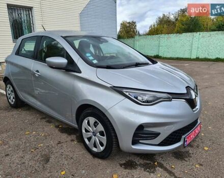 Серый Рено Зое, объемом двигателя 0 л и пробегом 92 тыс. км за 11900 $, фото 3 на Automoto.ua