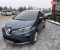 Серый Рено Зое, объемом двигателя 0 л и пробегом 153 тыс. км за 11799 $, фото 4 на Automoto.ua
