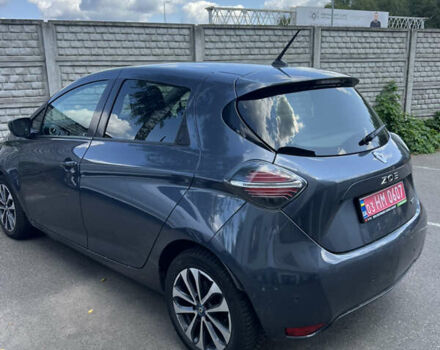 Серый Рено Зое, объемом двигателя 0 л и пробегом 129 тыс. км за 13700 $, фото 19 на Automoto.ua