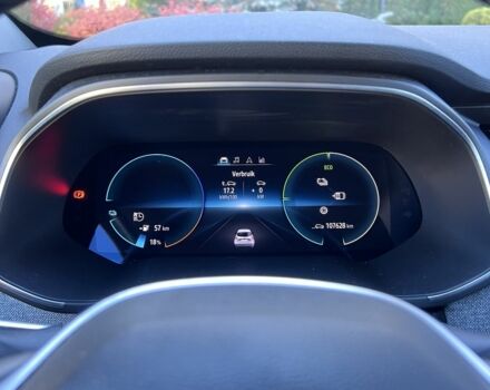 Серый Рено Зое, объемом двигателя 0 л и пробегом 100 тыс. км за 317 $, фото 21 на Automoto.ua