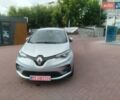 Серый Рено Зое, объемом двигателя 0 л и пробегом 35 тыс. км за 12900 $, фото 6 на Automoto.ua