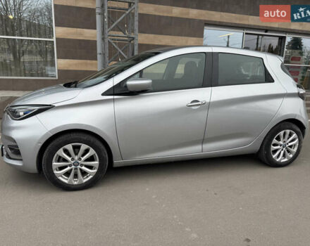 Серый Рено Зое, объемом двигателя 0 л и пробегом 4 тыс. км за 13700 $, фото 22 на Automoto.ua