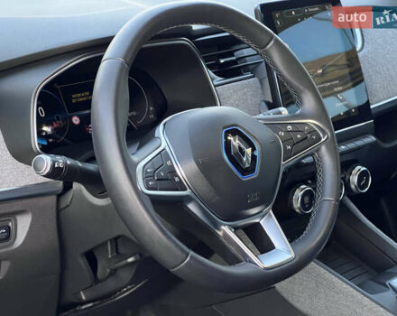 Сірий Рено Зое, об'ємом двигуна 0 л та пробігом 99 тис. км за 13400 $, фото 13 на Automoto.ua