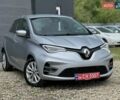 Серый Рено Зое, объемом двигателя 0 л и пробегом 78 тыс. км за 11830 $, фото 3 на Automoto.ua