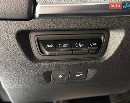 Серый Рено Зое, объемом двигателя 0 л и пробегом 124 тыс. км за 11200 $, фото 19 на Automoto.ua