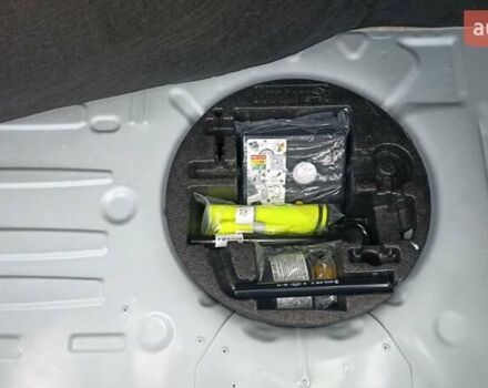 Сірий Рено Зое, об'ємом двигуна 0 л та пробігом 61 тис. км за 11499 $, фото 12 на Automoto.ua