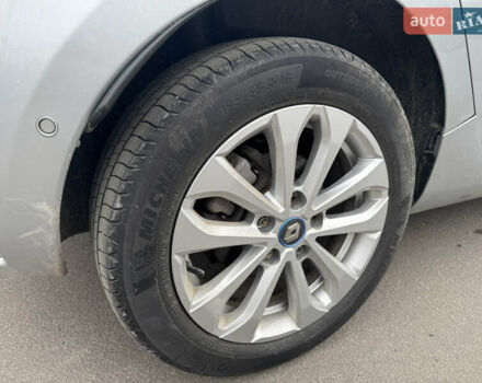 Серый Рено Зое, объемом двигателя 0 л и пробегом 4 тыс. км за 13700 $, фото 15 на Automoto.ua