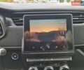 Серый Рено Зое, объемом двигателя 0 л и пробегом 117 тыс. км за 12300 $, фото 14 на Automoto.ua