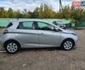 Серый Рено Зое, объемом двигателя 0 л и пробегом 92 тыс. км за 11900 $, фото 4 на Automoto.ua
