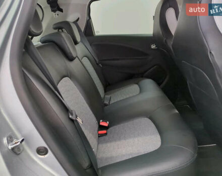 Рено Зое 2020 в Тернополе на Automoto.ua Серый Рено Зое, объемом двигателя 0 л и пробегом 50 тыс. км за 13500 $, фото 5 на Automoto.ua