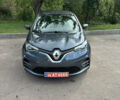 Серый Рено Зое, объемом двигателя 0 л и пробегом 43 тыс. км за 12500 $, фото 1 на Automoto.ua