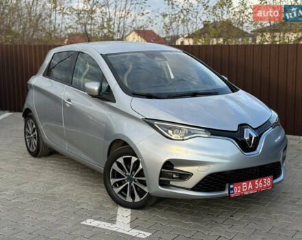 Сірий Рено Зое, об'ємом двигуна 0 л та пробігом 77 тис. км за 13350 $, фото 4 на Automoto.ua