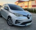 Серый Рено Зое, объемом двигателя 0 л и пробегом 92 тыс. км за 12550 $, фото 11 на Automoto.ua