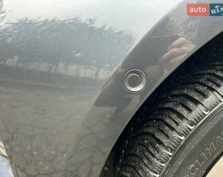 Серый Рено Зое, объемом двигателя 0 л и пробегом 16 тыс. км за 14800 $, фото 26 на Automoto.ua