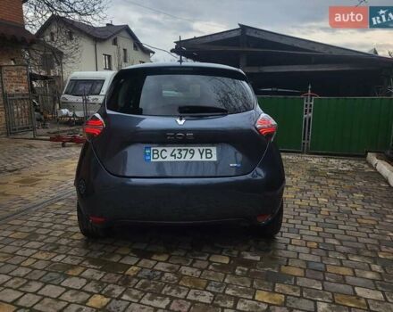 Серый Рено Зое, объемом двигателя 0 л и пробегом 37 тыс. км за 12650 $, фото 5 на Automoto.ua
