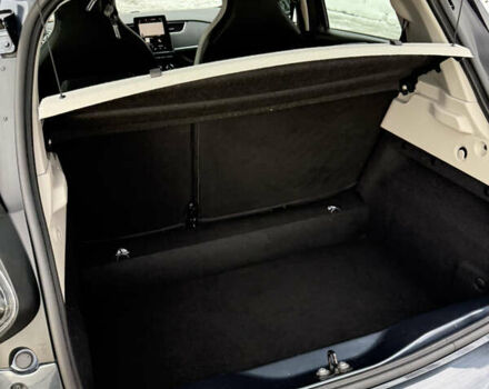 Сірий Рено Зое, об'ємом двигуна 0 л та пробігом 99 тис. км за 13950 $, фото 34 на Automoto.ua