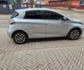 Серый Рено Зое, объемом двигателя 0 л и пробегом 32 тыс. км за 14500 $, фото 3 на Automoto.ua