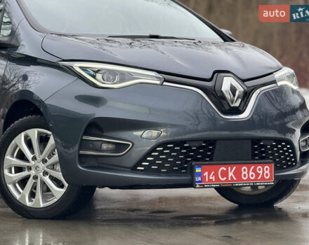 Сірий Рено Зое, об'ємом двигуна 0 л та пробігом 99 тис. км за 13950 $, фото 5 на Automoto.ua