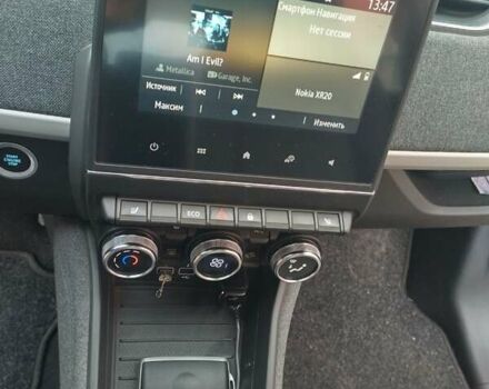 Серый Рено Зое, объемом двигателя 0 л и пробегом 68 тыс. км за 13700 $, фото 22 на Automoto.ua