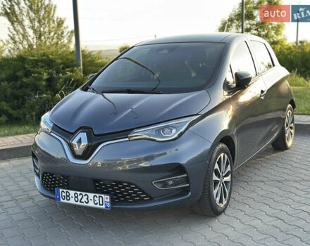 Серый Рено Зое, объемом двигателя 0 л и пробегом 35 тыс. км за 13450 $, фото 11 на Automoto.ua