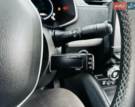 Рено Зое 2021 в Здолбунове на Automoto.ua Серый Рено Зое, объемом двигателя 0 л и пробегом 81 тыс. км за 12499 $, фото 45 на Automoto.ua