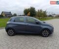 Серый Рено Зое, объемом двигателя 0 л и пробегом 81 тыс. км за 12700 $, фото 6 на Automoto.ua