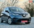 Серый Рено Зое, объемом двигателя 0 л и пробегом 107 тыс. км за 11090 $, фото 1 на Automoto.ua