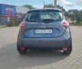 Серый Рено Зое, объемом двигателя 0 л и пробегом 74 тыс. км за 12500 $, фото 7 на Automoto.ua