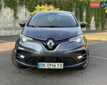 Серый Рено Зое, объемом двигателя 0 л и пробегом 24 тыс. км за 14850 $, фото 5 на Automoto.ua