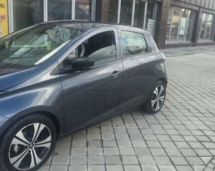 Рено Зое 2021 в Ивано-Франковске на Automoto.ua Серый Рено Зое, объемом двигателя 0 л и пробегом 31 тыс. км за 13450 $, фото 3 на Automoto.ua