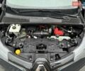 Серый Рено Зое, объемом двигателя 0 л и пробегом 33 тыс. км за 12900 $, фото 80 на Automoto.ua