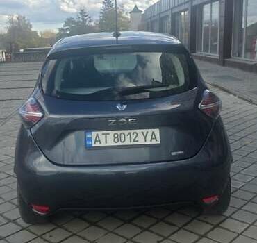 Рено Зое 2021 в Ивано-Франковске на Automoto.ua Серый Рено Зое, объемом двигателя 0 л и пробегом 31 тыс. км за 13450 $, фото 2 на Automoto.ua