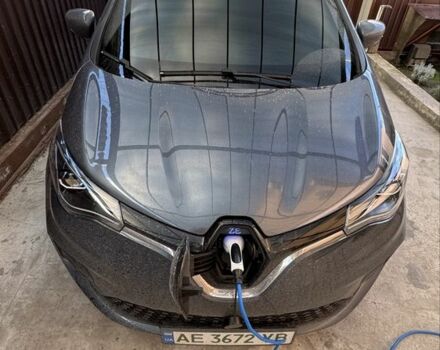 Серый Рено Зое, объемом двигателя 0 л и пробегом 46 тыс. км за 13200 $, фото 7 на Automoto.ua