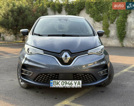 Серый Рено Зое, объемом двигателя 0 л и пробегом 24 тыс. км за 14850 $, фото 13 на Automoto.ua