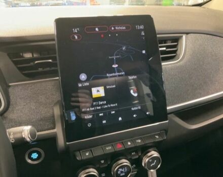 Серый Рено Зое, объемом двигателя 0 л и пробегом 105 тыс. км за 11900 $, фото 8 на Automoto.ua