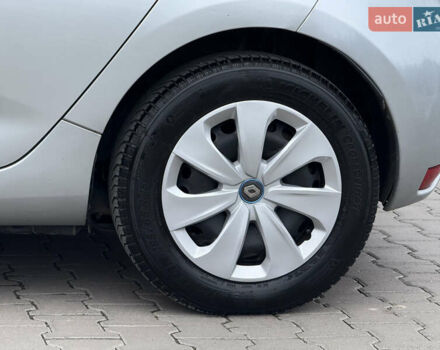 Сірий Рено Зое, об'ємом двигуна 0 л та пробігом 85 тис. км за 12600 $, фото 14 на Automoto.ua