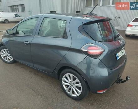 Серый Рено Зое, объемом двигателя 0 л и пробегом 68 тыс. км за 13700 $, фото 3 на Automoto.ua