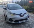 Серый Рено Зое, объемом двигателя 0 л и пробегом 29 тыс. км за 13400 $, фото 7 на Automoto.ua