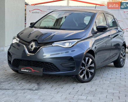 Серый Рено Зое, объемом двигателя 0 л и пробегом 115 тыс. км за 12650 $, фото 70 на Automoto.ua