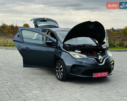 Рено Зое 2021 в Здолбунове на Automoto.ua Серый Рено Зое, объемом двигателя 0 л и пробегом 81 тыс. км за 12499 $, фото 56 на Automoto.ua