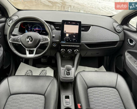 Сірий Рено Зое, об'ємом двигуна 0 л та пробігом 99 тис. км за 13950 $, фото 18 на Automoto.ua