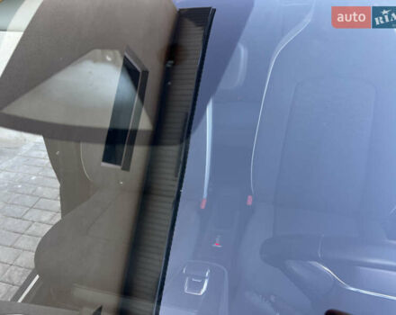 Серый Рено Зое, объемом двигателя 0 л и пробегом 115 тыс. км за 12650 $, фото 46 на Automoto.ua