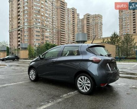 Серый Рено Зое, объемом двигателя 0 л и пробегом 33 тыс. км за 12900 $, фото 27 на Automoto.ua