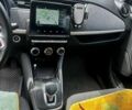 Серый Рено Зое, объемом двигателя 0 л и пробегом 38 тыс. км за 16250 $, фото 11 на Automoto.ua