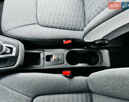 Рено Зое 2021 в Здолбунове на Automoto.ua Серый Рено Зое, объемом двигателя 0 л и пробегом 81 тыс. км за 12499 $, фото 44 на Automoto.ua